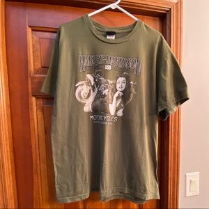 Mens Harley Davidson Tee.  Size XL. Green.  Santa Fe